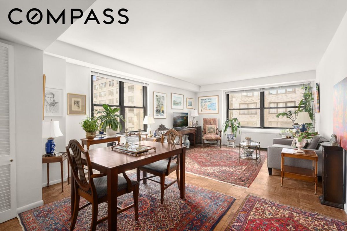 Photo for Harridge House - 225 East 57th Street Condominium in Midtown East, Manhattan