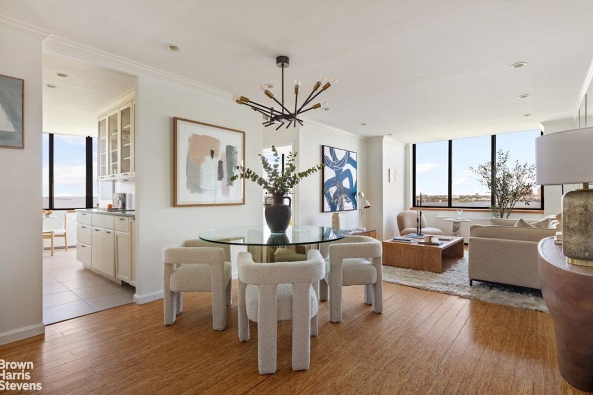 Photo for Liberty Terrace - 380 Rector Place Condominium in Battery Park City, Manhattan