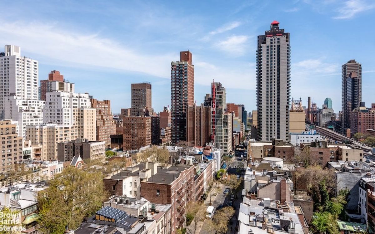 Photo for The Savoy - 200 East 61St Street Condominium in Upper East Side, Manhattan