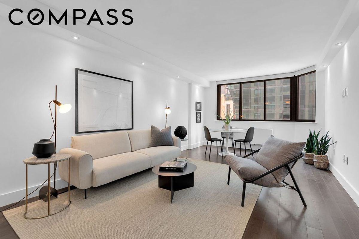 Photo for The Gramercy Place Condo - 280 Park Avenue South Condominium in Flatiron, Manhattan