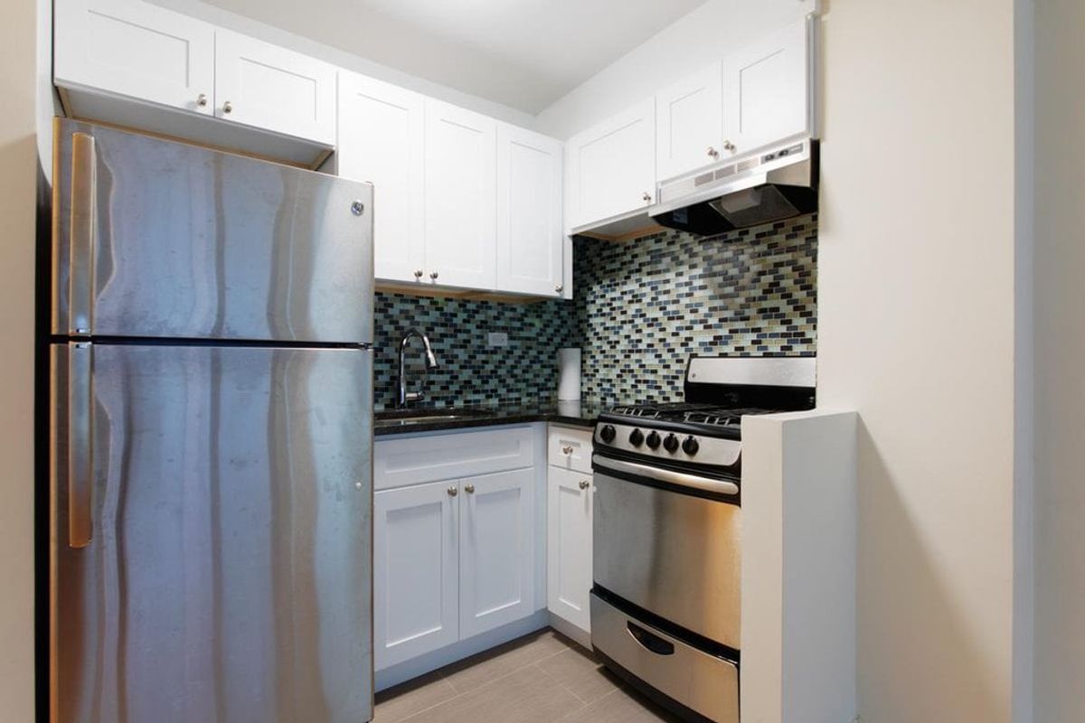 Photo for The Senate East - 335 East 51St Street Condominium in Turtle Bay, Manhattan
