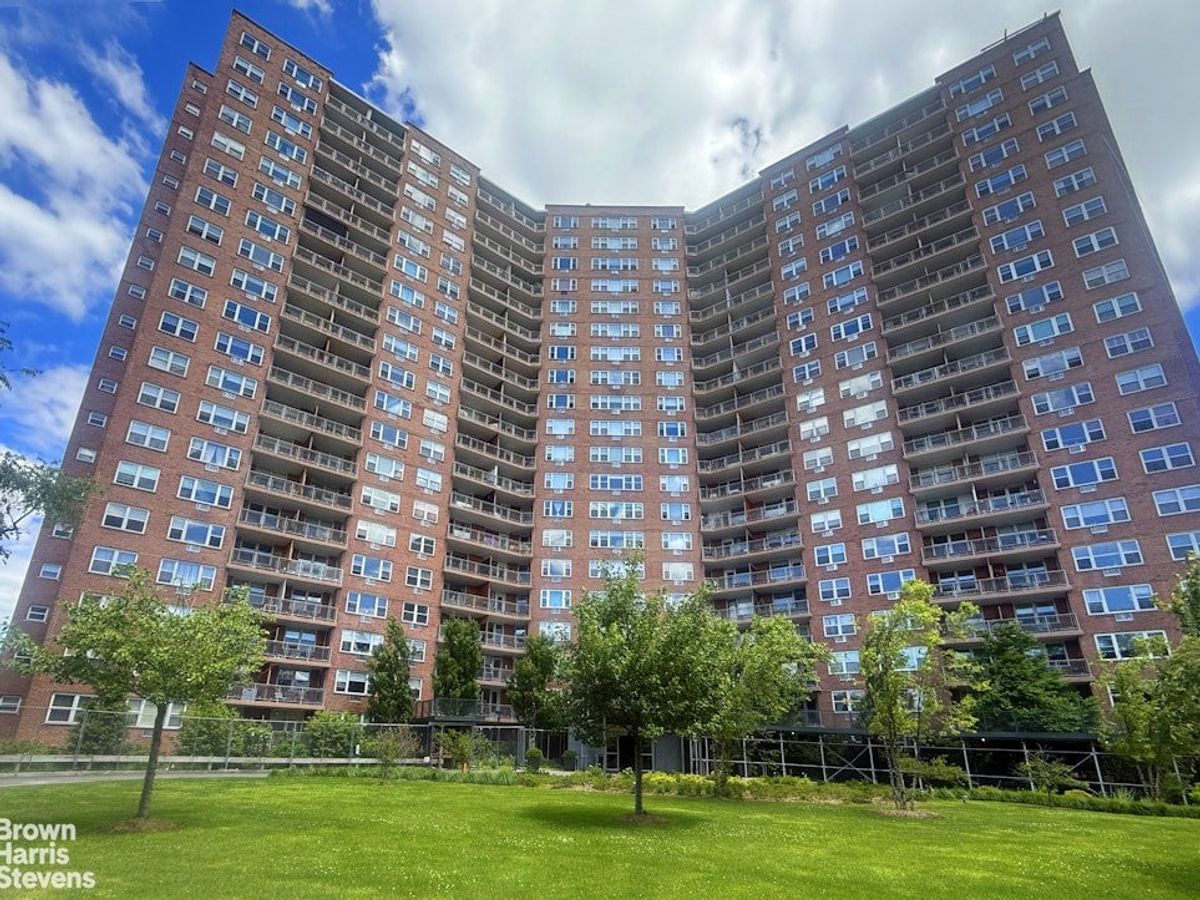 Photo for Skyview - 5900 Arlington Avenue Cooperative in West Bronx, Bronx