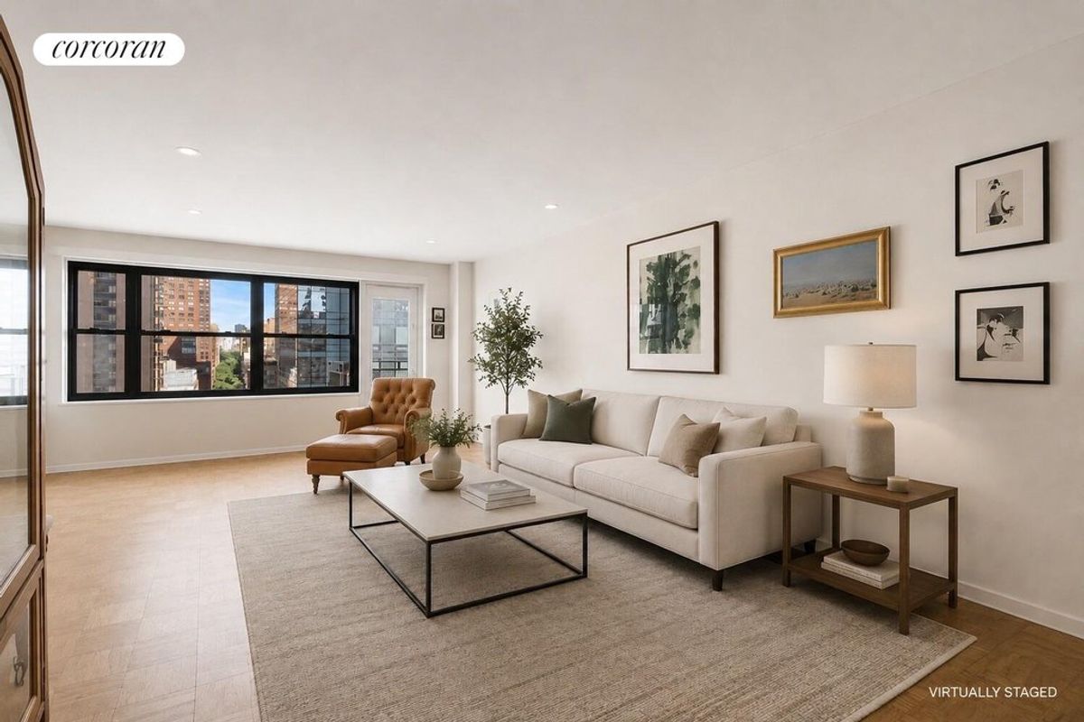 Photo for Lincoln Towers - 160 West End Avenue Condominium in Upper West Side, Manhattan