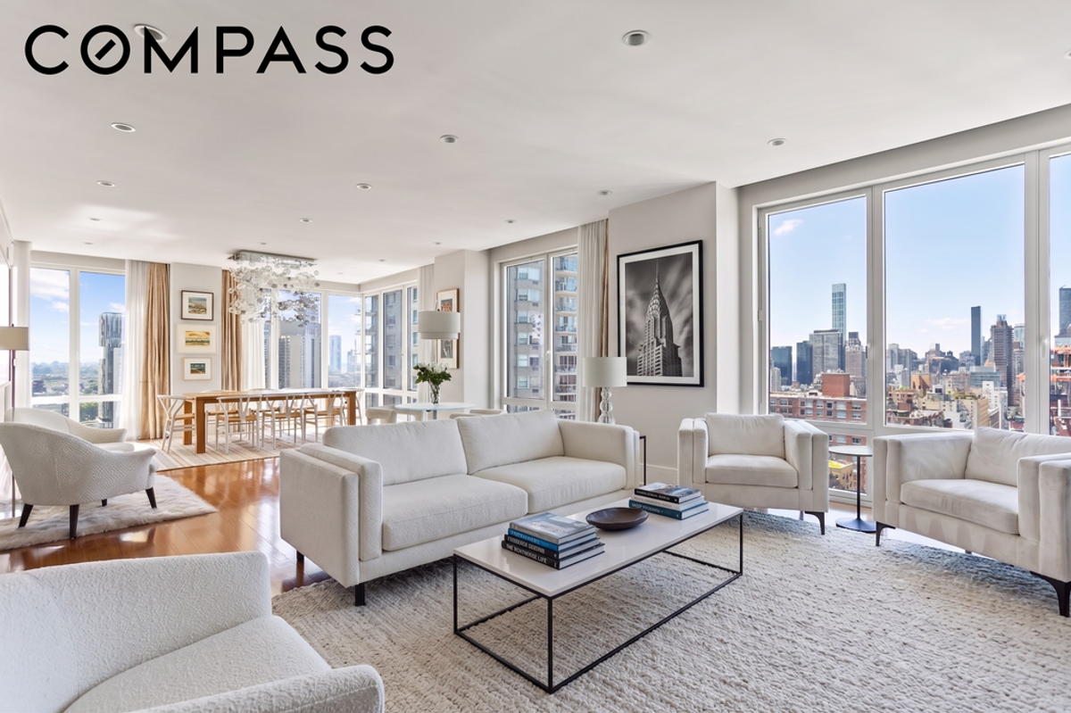 Photo for Casa 74 - 255 East 74th Street Condominium in Upper East Side, Manhattan