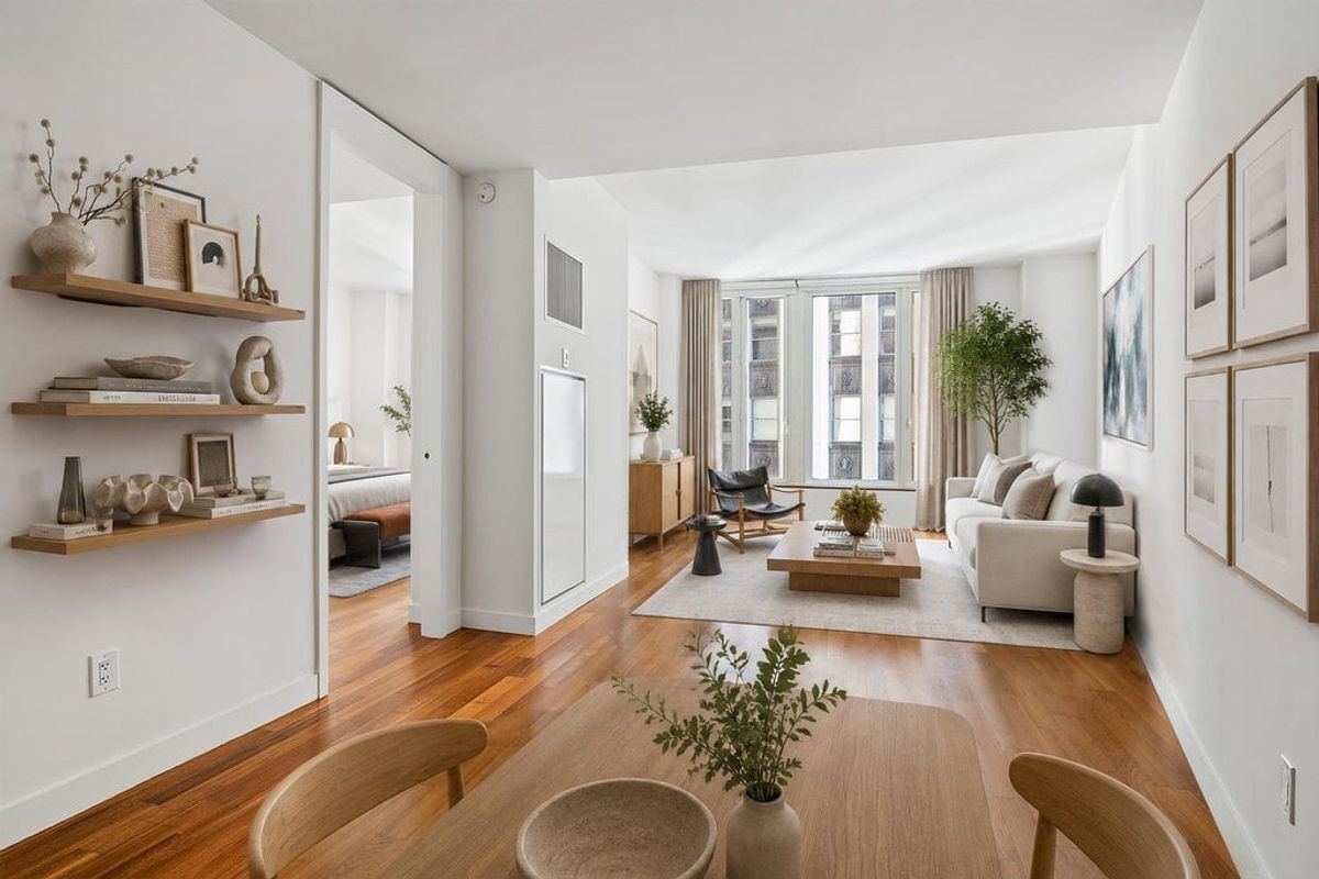 Photo for William Beaver House - 15 William Street Condominium in Financial District, Manhattan