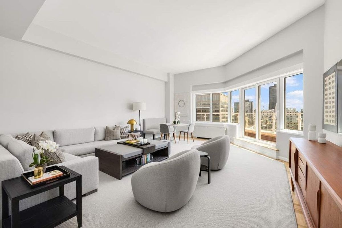 Photo for 650 PARK AVENUE - 650 Park Avenue Cooperative in Upper East Side, Manhattan