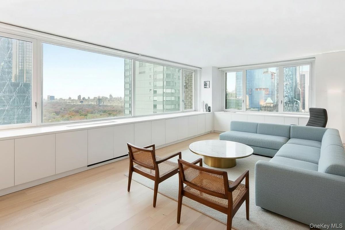 Photo for The Sheffield - 322 W 57th Street Condominium in Midtown West, Manhattan