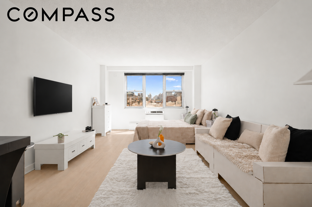 Photo for The Rutherford - 230 East 15th Street Cooperative in Gramercy Park, Manhattan