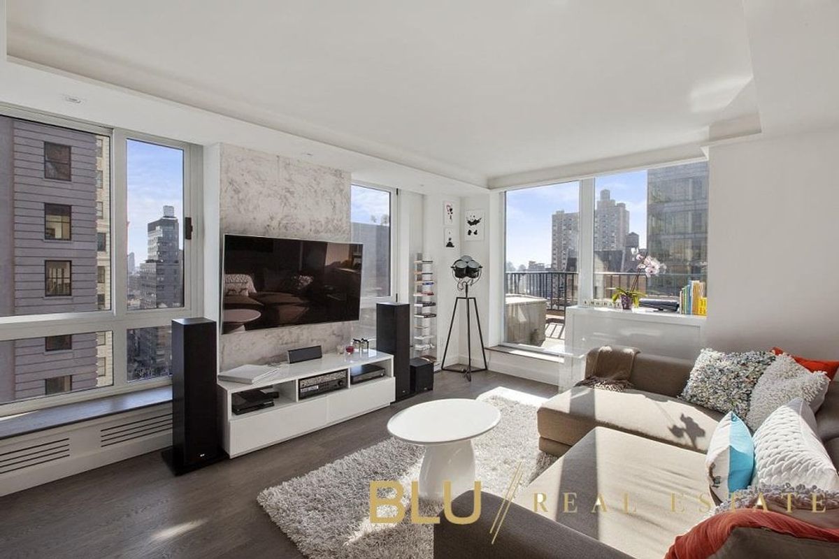 Photo for Zeckendorf Towers - 1 Irving Place Condominium in Union Square, Manhattan