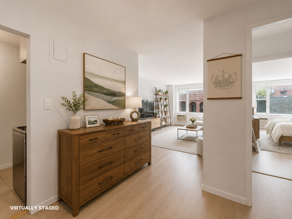 Photo for The Pembroke - 435 East 77th Street Cooperative in Upper East Side, Manhattan