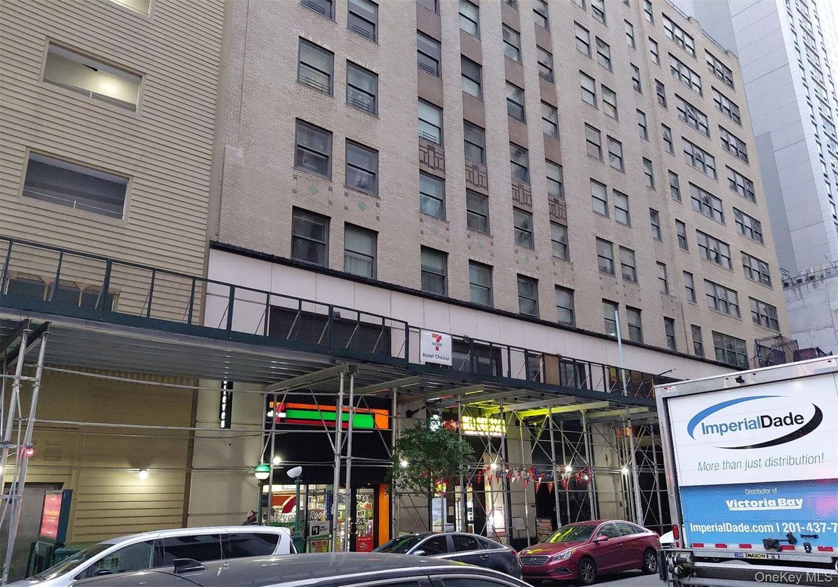 Photo for Greenwich Club - 88 Greenwich Street Condominium in Financial District, Manhattan
