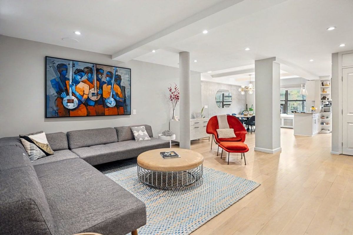 Photo for The Gemstone - 235 West End Avenue Condominium in Upper West Side, Manhattan