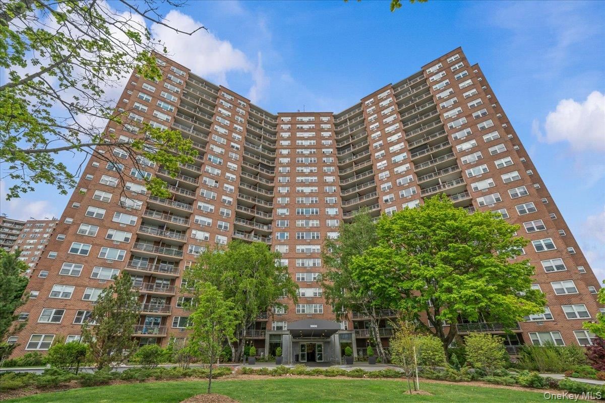 Photo for Skyview - 5700 Arlington Avenue Cooperative in West Bronx, Bronx