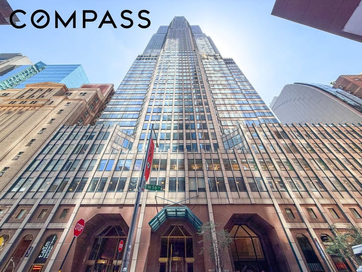 Photo for CitySpire - 150 West 56th Street Condominium in Midtown, Manhattan