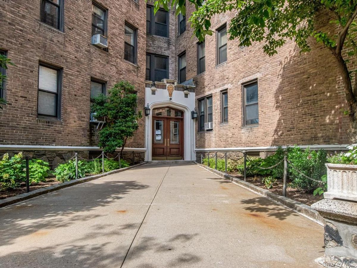 Photo for 3875 Waldo Avenue - 3875 Waldo Avenue Cooperative in West Bronx, Bronx