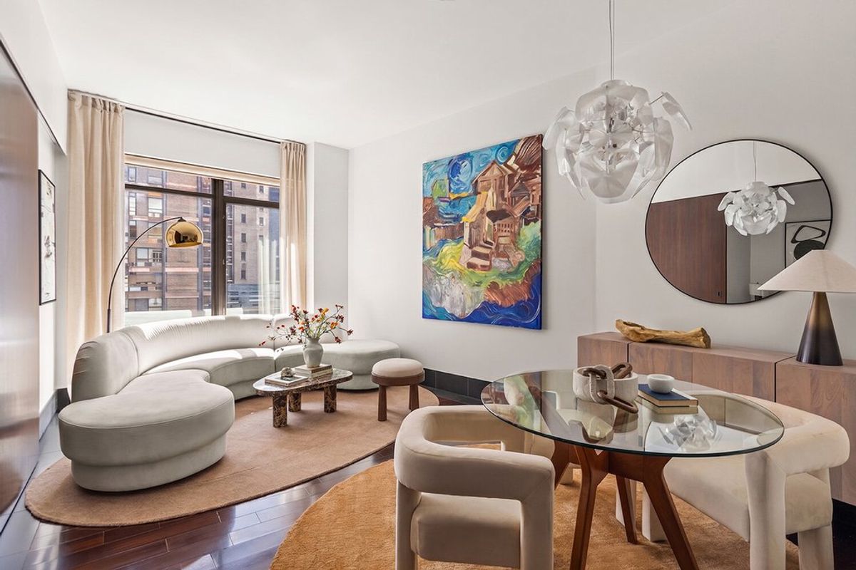 Photo for Setai Wall Street - 40 Broad Street Condominium in Financial District, Manhattan