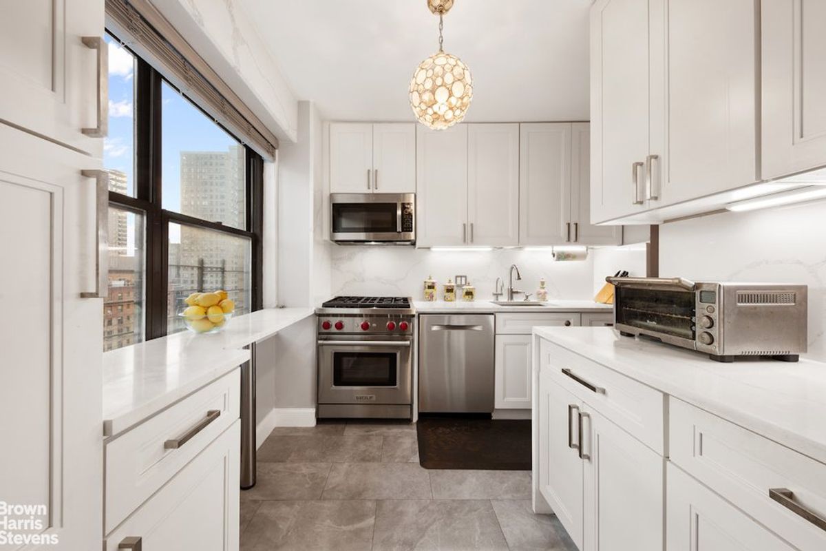 Photo for East Winds Condominium - 345 East 80th Street Condominium in Upper East Side, Manhattan