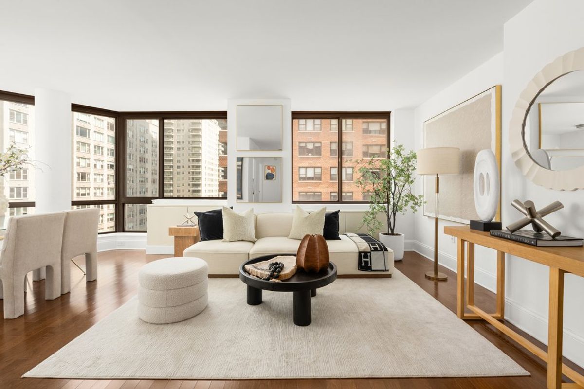 Photo for 300 East 64th Street - 300 East 64th Street Condominium in Upper East Side, Manhattan