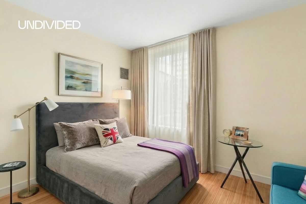 Photo for 303 East 33rd Street - 303 East 33rd Street Condominium in Murray Hill, Manhattan