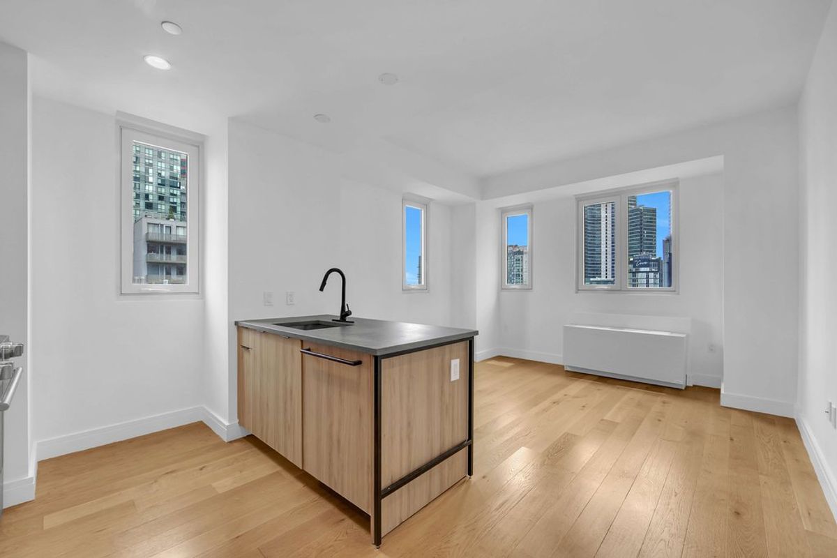 Photo for HERO - 24-16 Queens Plaza South Condominium in Long Island City, Queens