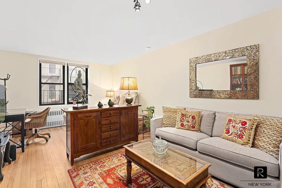 Photo for 229 East 28th Street - 229 East 28th Street Cooperative in Murray Hill, Manhattan