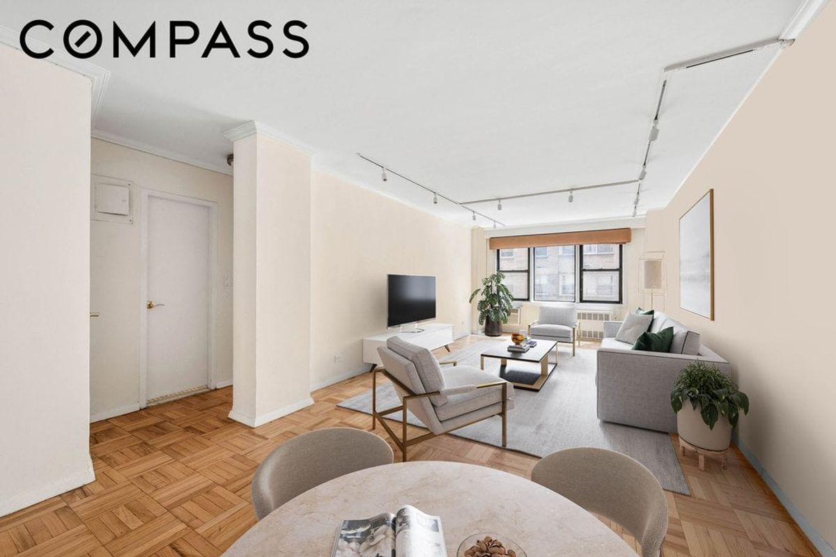 Photo for The Leslie House - 220 East 54th Street Cooperative in Midtown East, Manhattan
