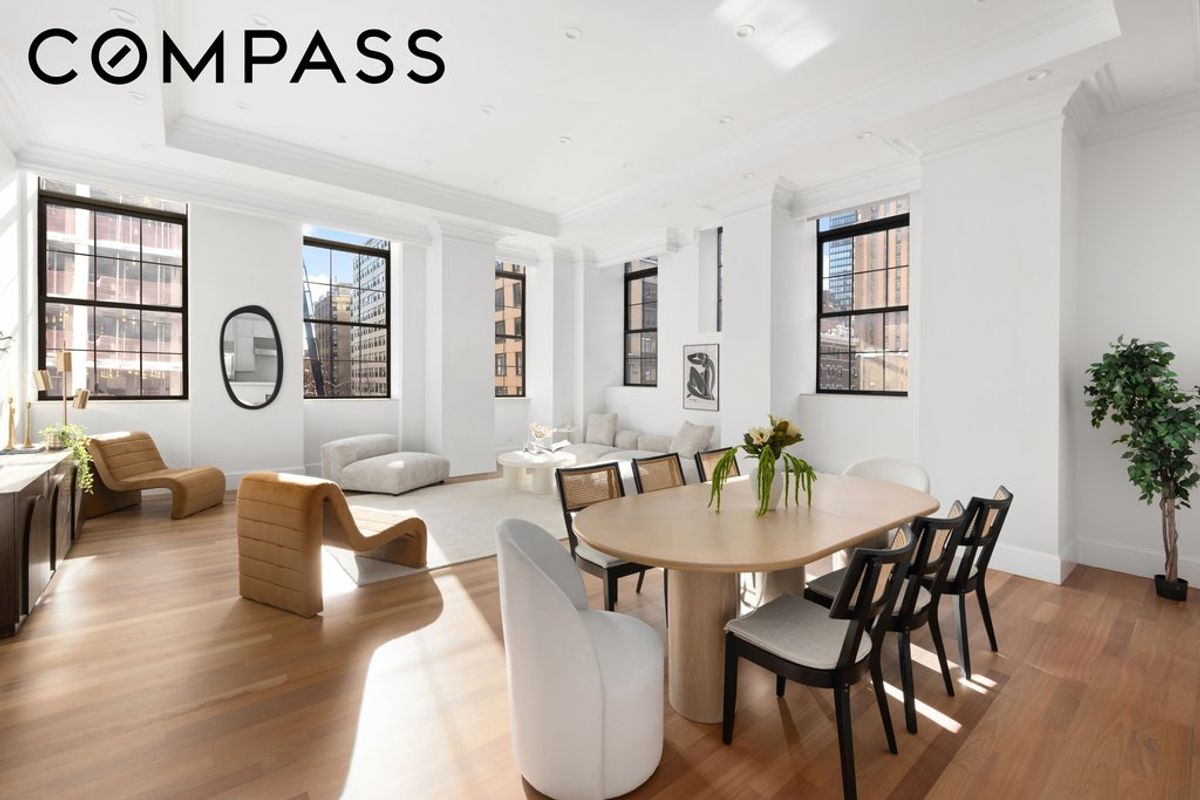Photo for The Beekman Regent - 351 East 51St Street Condominium in Midtown East, Manhattan