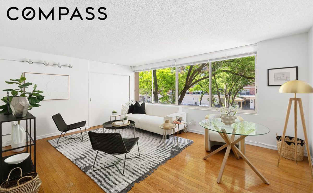 Photo for The Fontaine - 353 East 72nd Street Cooperative in Upper East Side, Manhattan