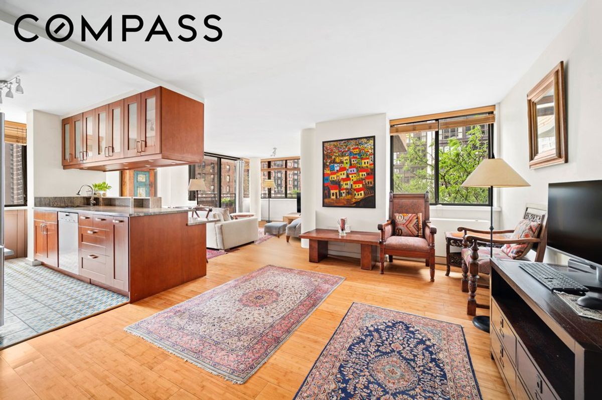 Photo for The Columbia - 275 West 96th Street Condominium in Upper West Side, Manhattan