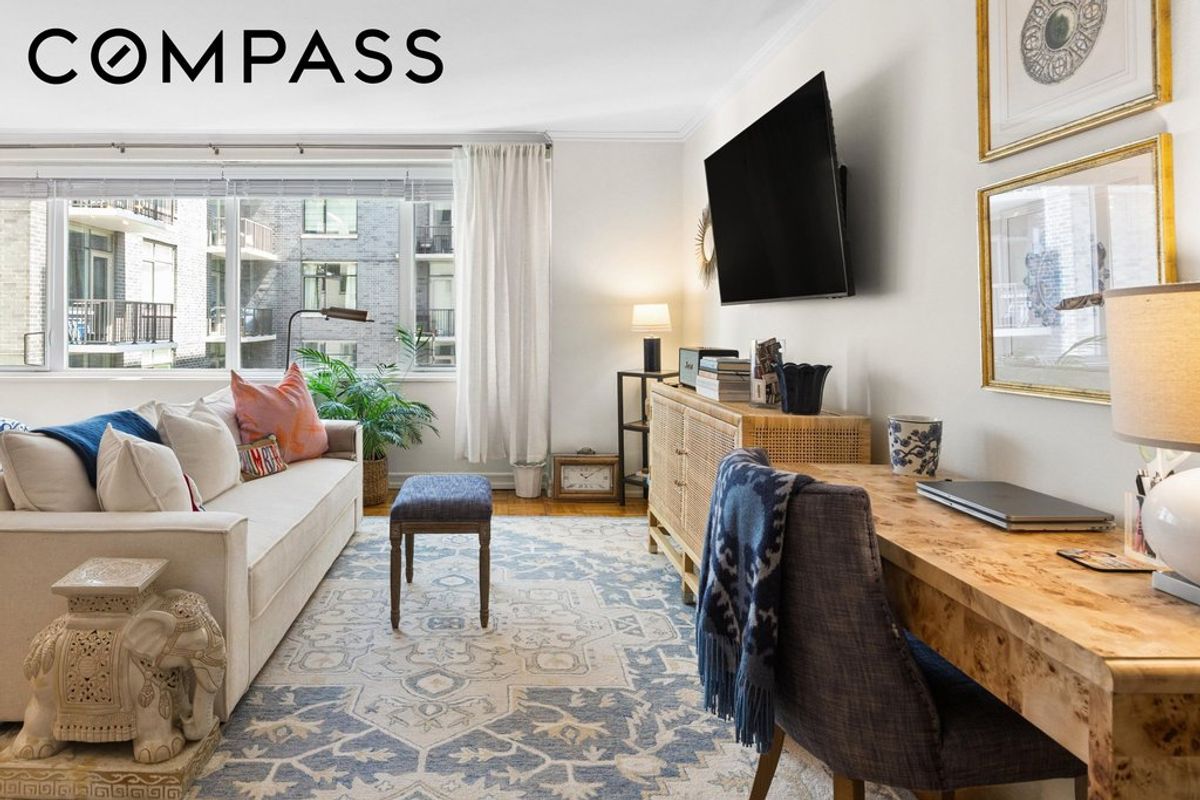 Photo for Gramercy East - 301 East 22nd Street Cooperative in Gramercy Park, Manhattan
