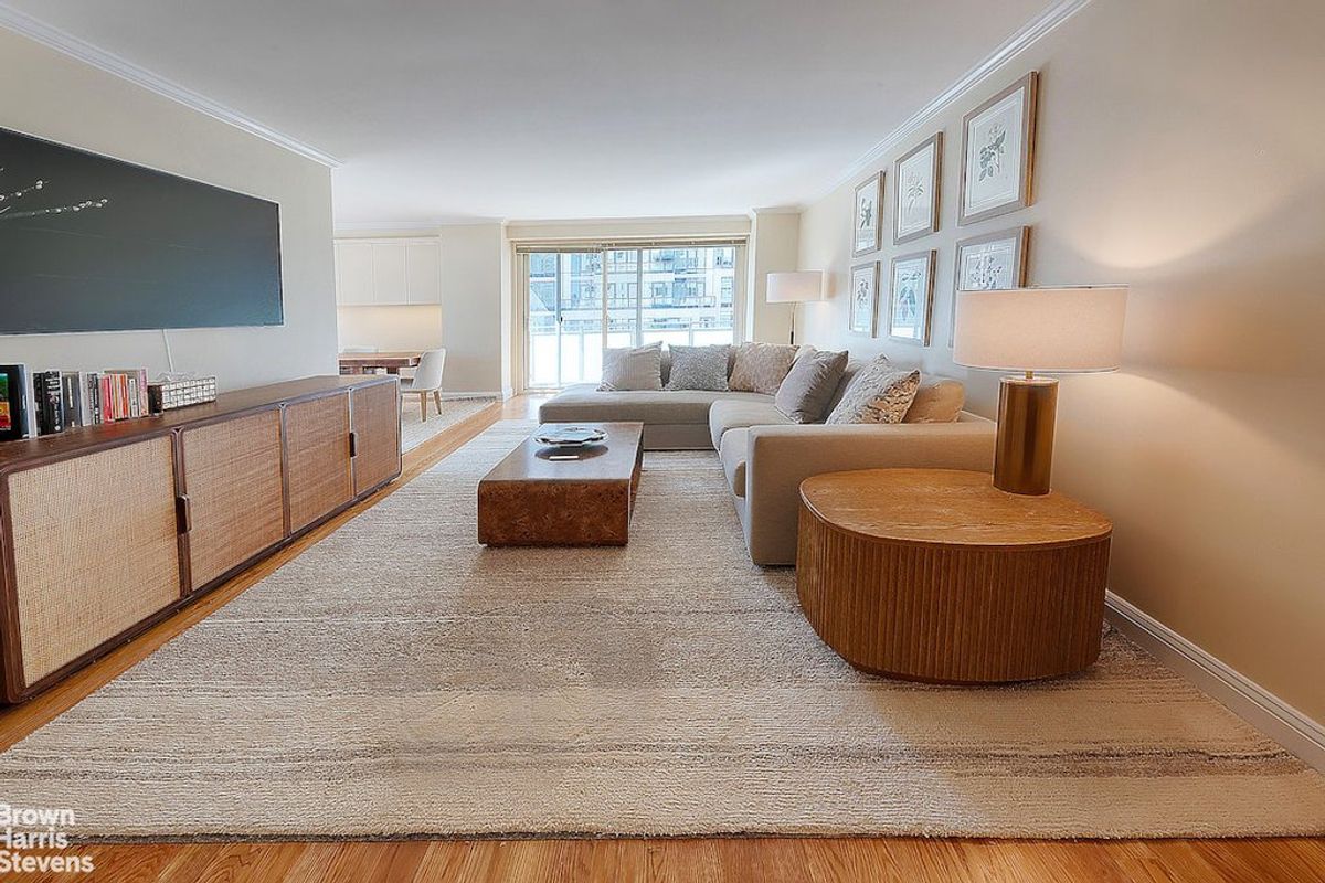 Photo for The Churchill - 300 East 40th Street Condominium in Turtle Bay, Manhattan
