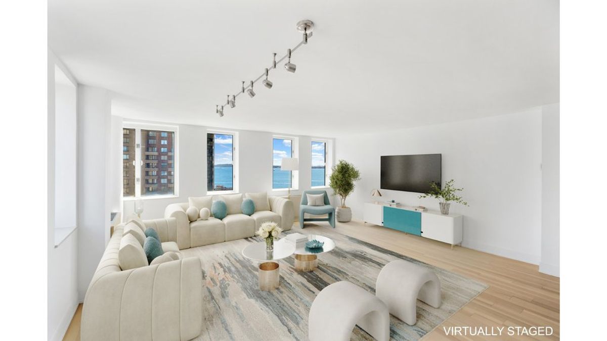 Photo for 225 Rector Place - 225 Rector Place Condominium in Battery Park City, Manhattan