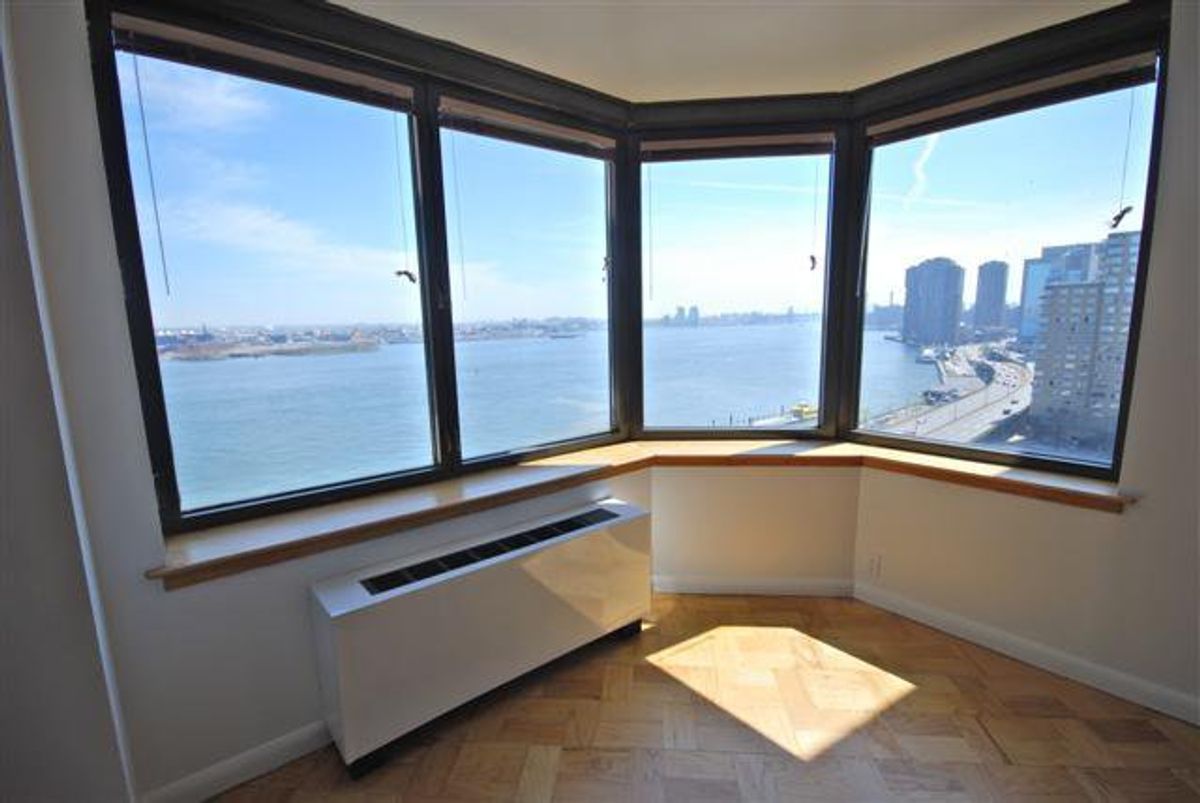 Photo for The Horizon - 415 East 37th Street Condominium in Midtown East, Manhattan