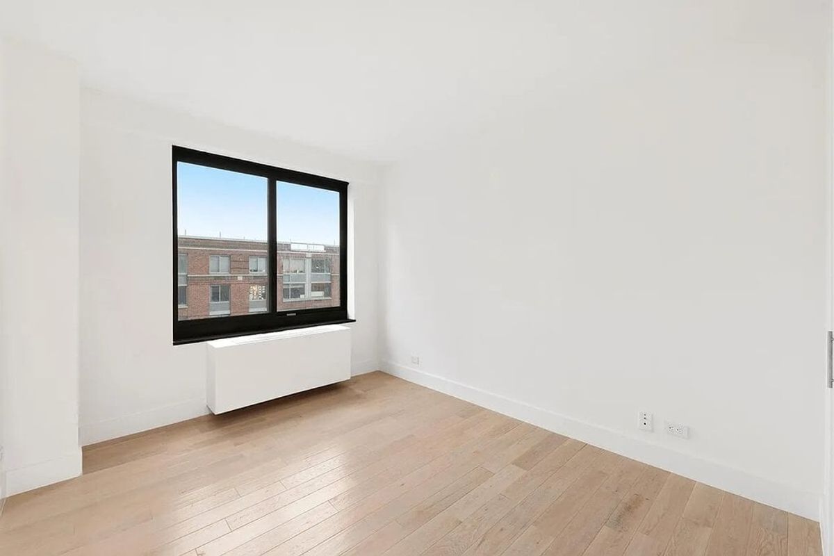 Photo for Liberty Court - 200 Rector Place Condominium in Battery Park City, Manhattan