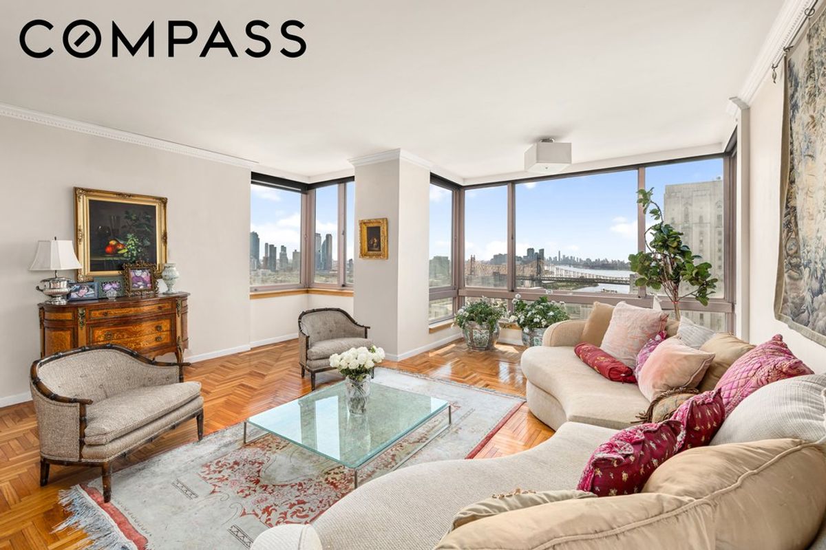 Photo for The Belaire - 524 East 72nd Street Condominium in Upper East Side, Manhattan