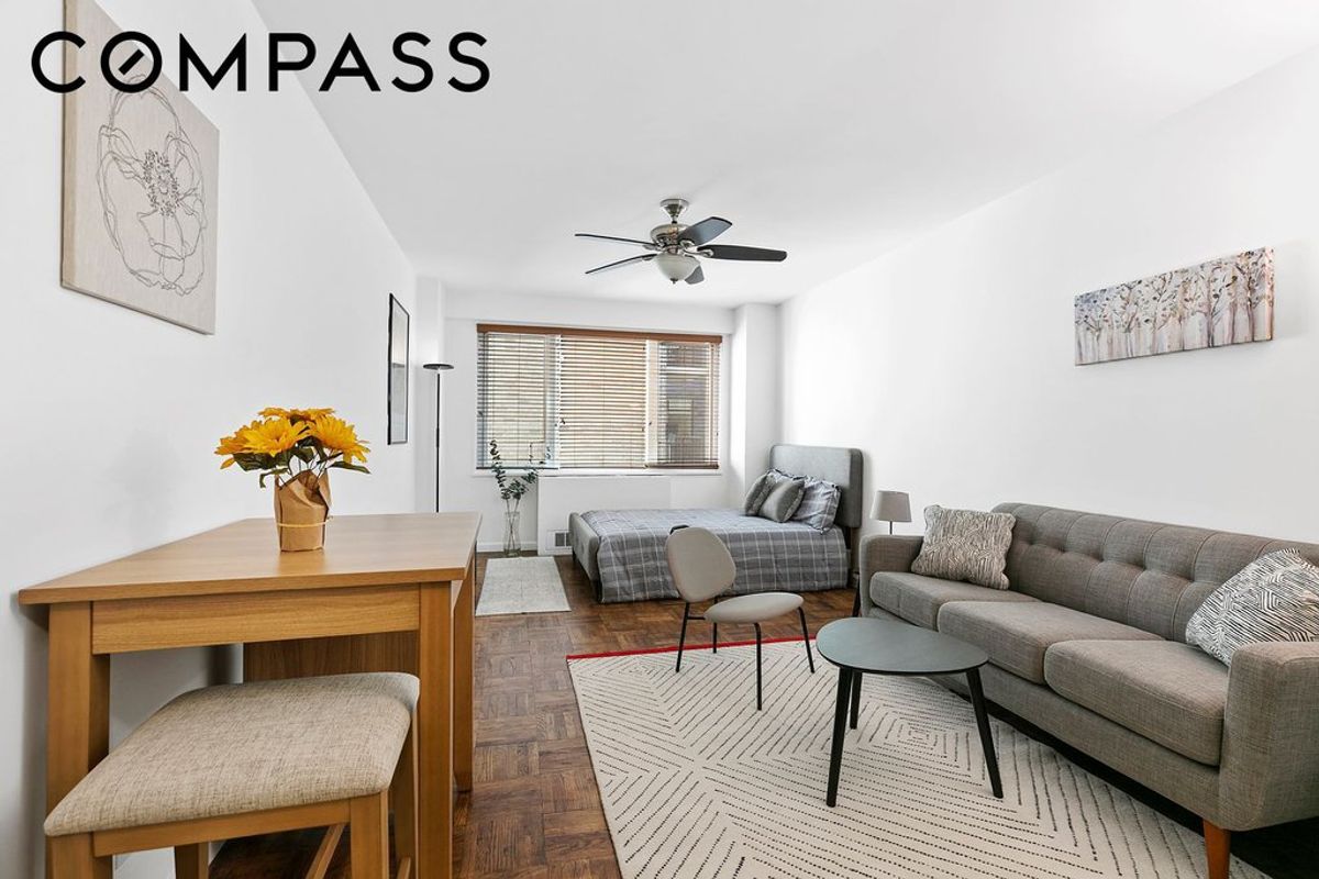 Photo for Gramercy East - 301 East 22nd Street Cooperative in Gramercy Park, Manhattan