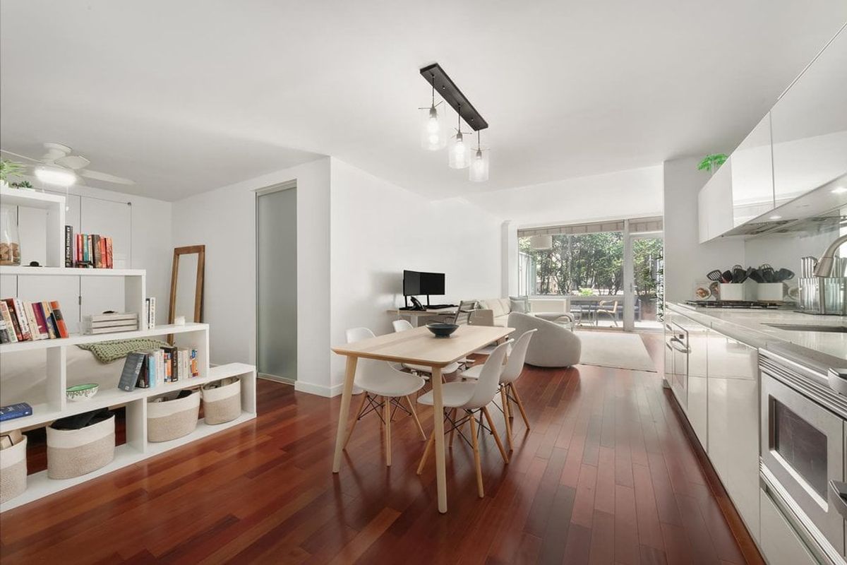 Photo for The A Building - 425 East 13th Street Condominium in East Village, Manhattan
