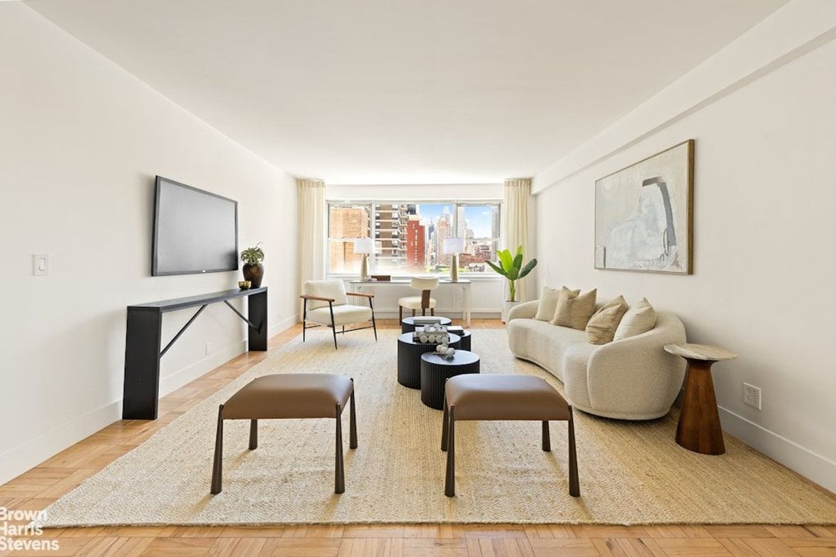 Photo for Cannon Point South - 45 Sutton Place South Cooperative in Midtown East, Manhattan