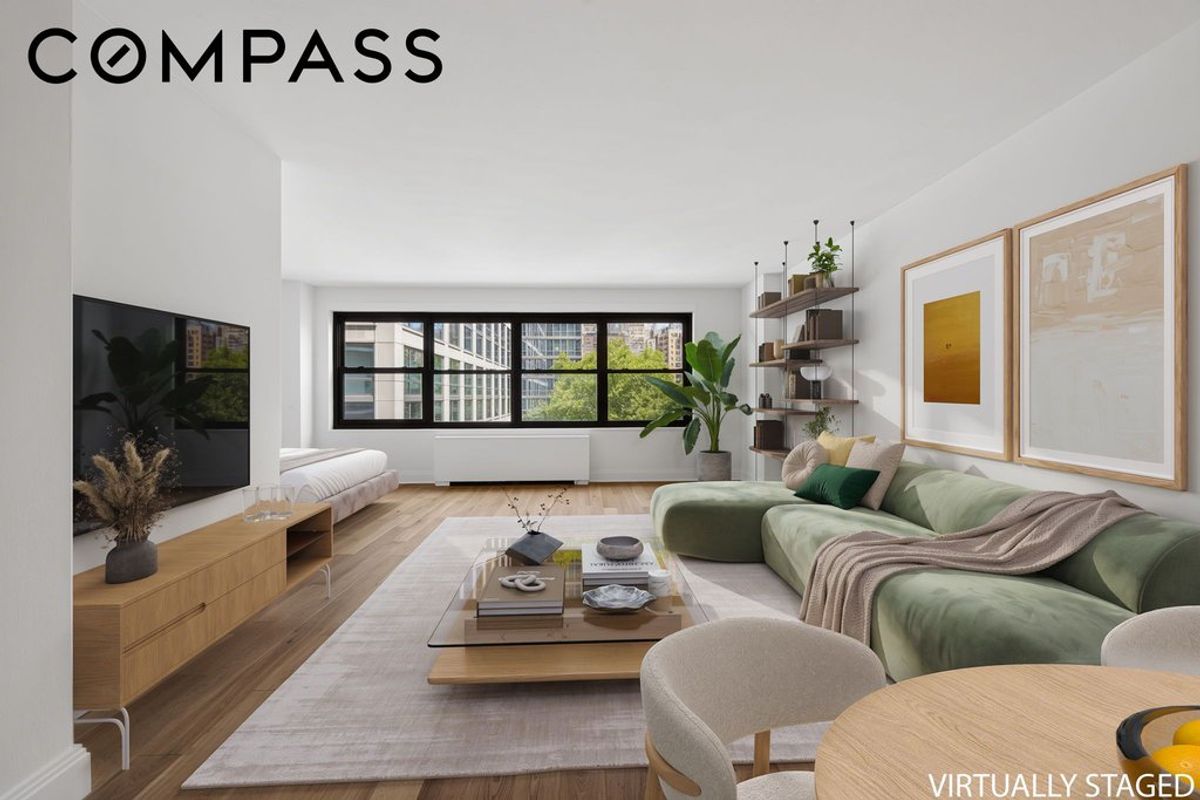 Photo for Lincoln Towers - 180 West End Avenue Condominium in Upper West Side, Manhattan