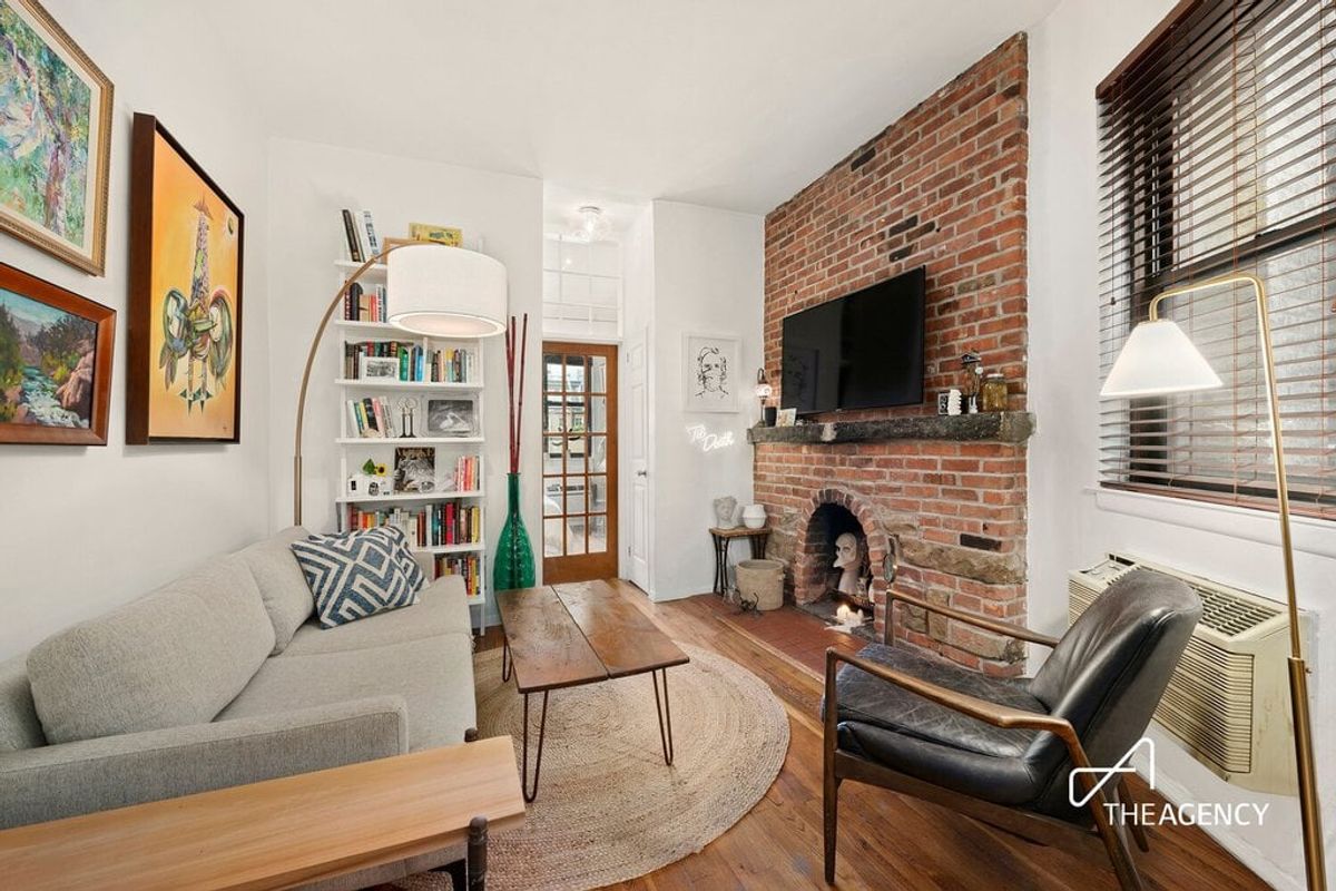 Photo for 252 West 20th Street - 252 West 20th Street Cooperative in Chelsea, Manhattan