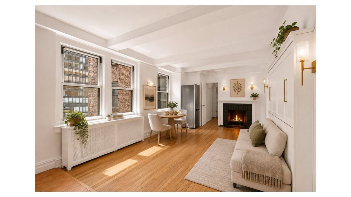 Photo for Stewart Hall - 10 Mitchell Place Cooperative in Midtown East, Manhattan