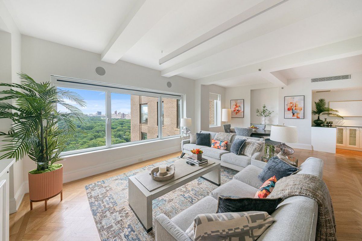Photo for JW Marriott Essex House - 160 Central Park South Condominium in Midtown, Manhattan