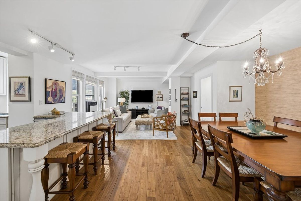 Photo for 339 East 58th Street - 339 East 58th Street Cooperative in Midtown East, Manhattan