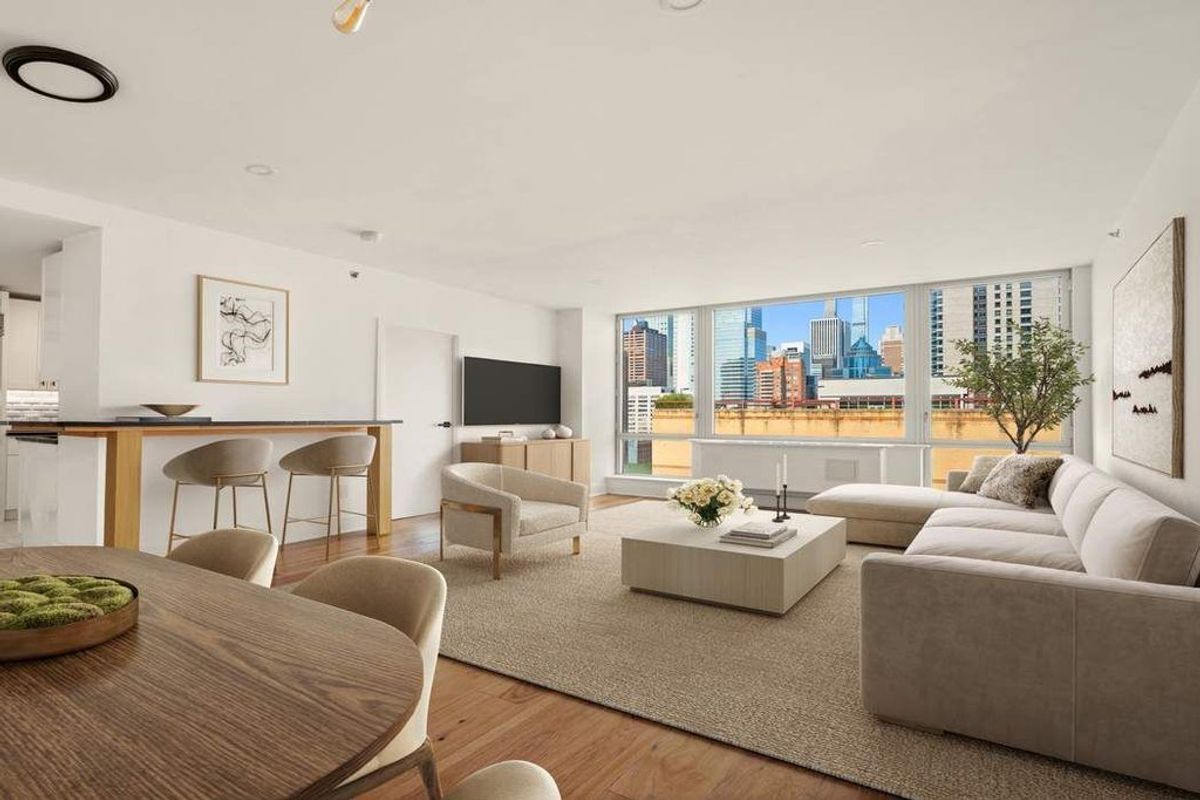 Photo for Bridge Tower Place - 401 East 60th Street Condominium in Upper East Side, Manhattan