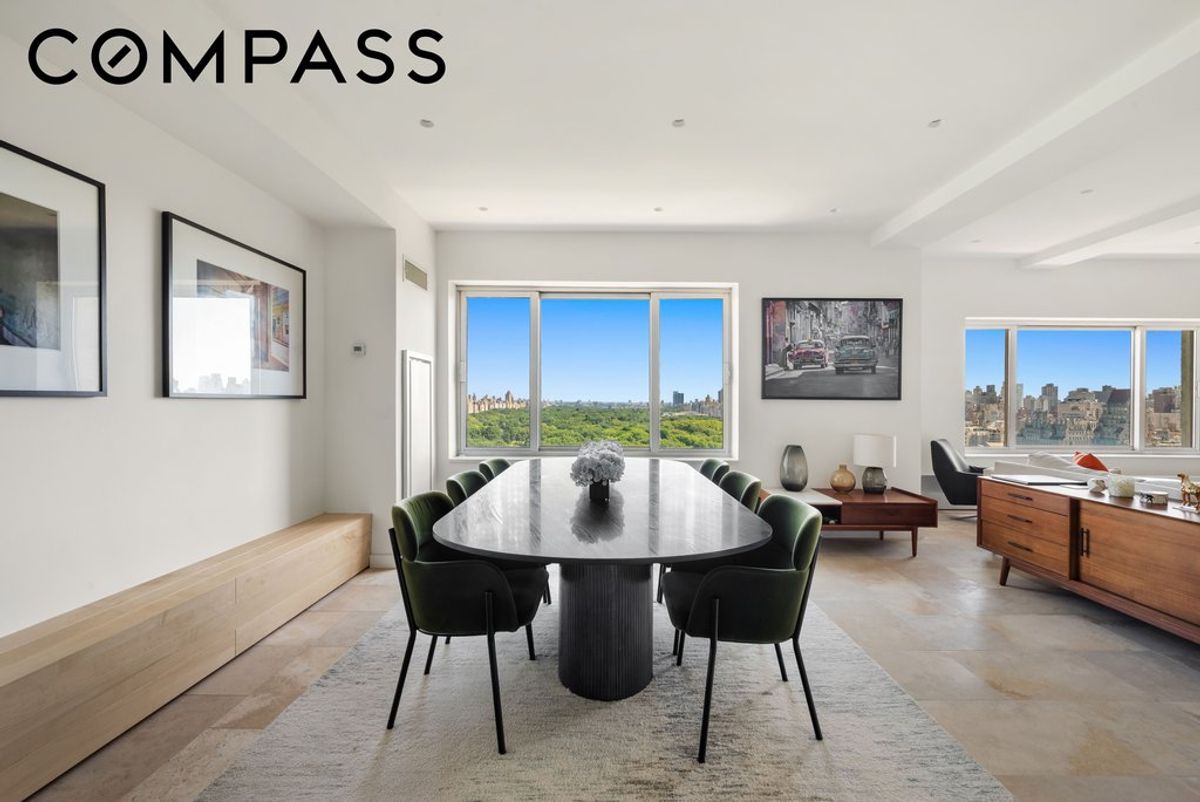 Photo for Trump Parc - 106 Central Park South Condominium in Midtown, Manhattan