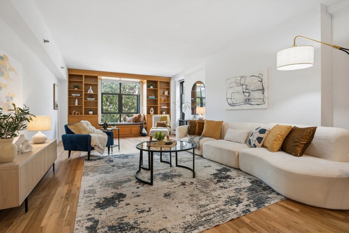 Photo for 130 Barrow Street - 130 Barrow Street Condominium in West Village, Manhattan