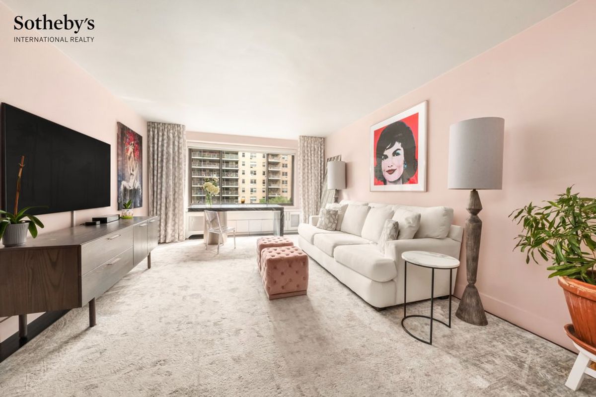 Photo for The Olmsted - 382 Central Park West Condominium in Upper West Side, Manhattan