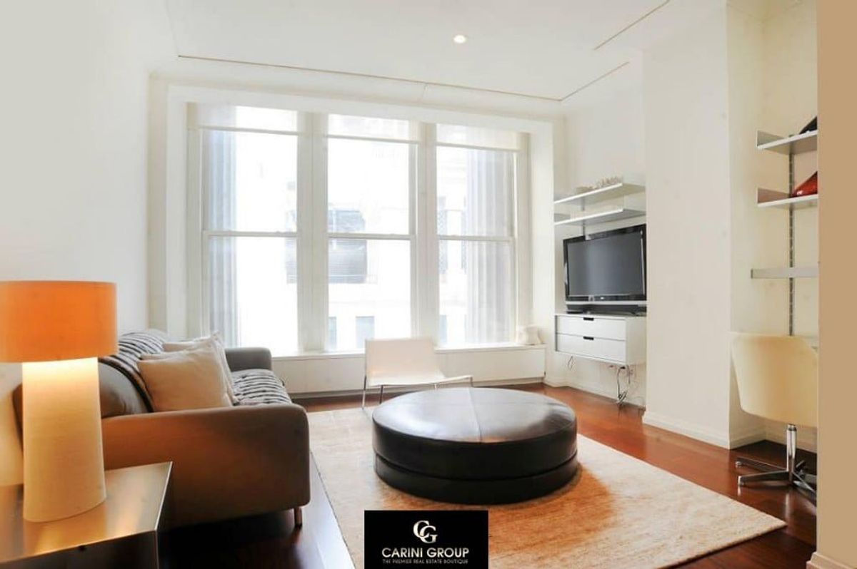 Photo for Cipriani Club Residences - 55 Wall Street Condominium in Financial District, Manhattan