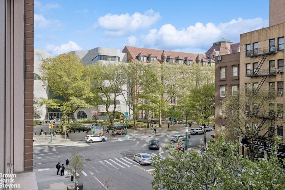 Photo for The Park Belvedere - 101 West 79th Street Condominium in Upper West Side, Manhattan
