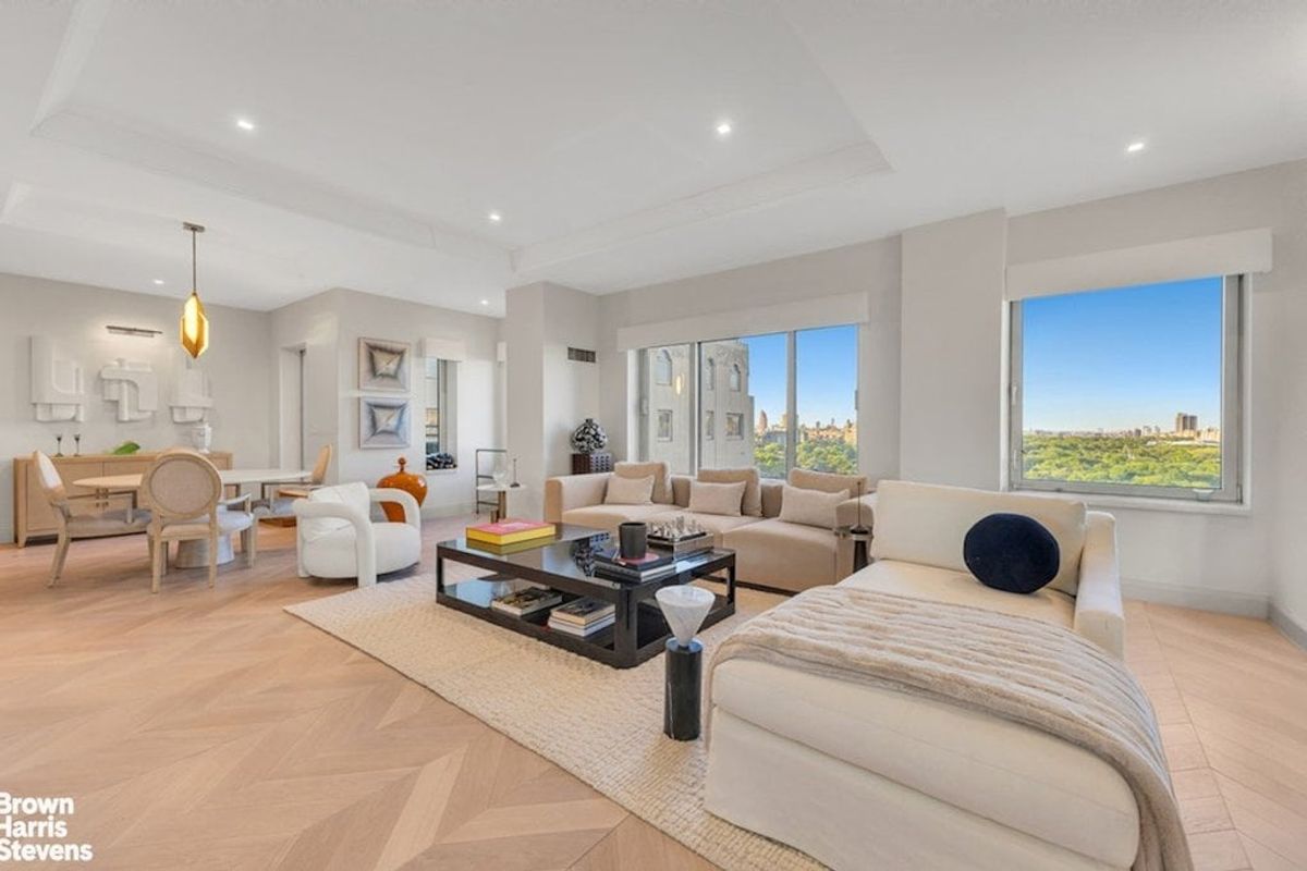 Photo for Trump Parc - 106 Central Park South Condominium in Midtown, Manhattan